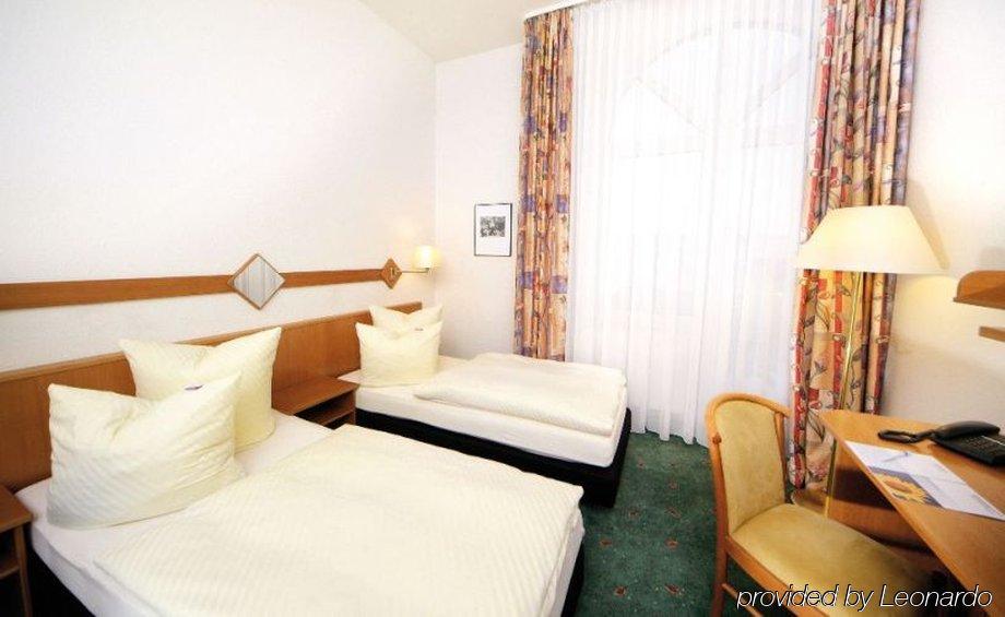 Airporthotel Residenz 3*